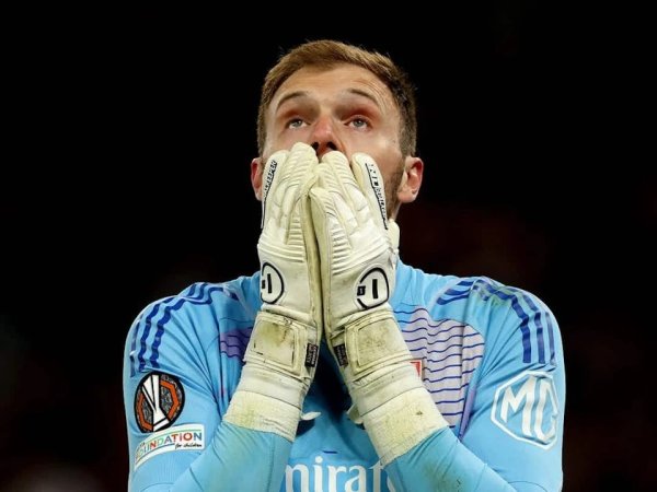 深金优配 里昂的卢卡斯·佩里或将以2300万欧元转会英超