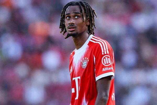 云策略 德天空：拜仁已通知阿萨雷担任凯恩替补，并希望与他续约